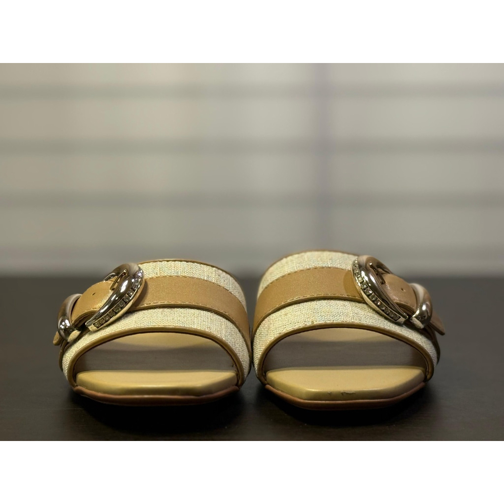 Naturalizer Elegant Rhinestone Buckle Strap Flat Sandals SZ 7.5 M Khaki Beige - Picture 5 of 12